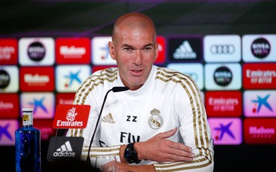 华体会热议-英超后卫又被军训了